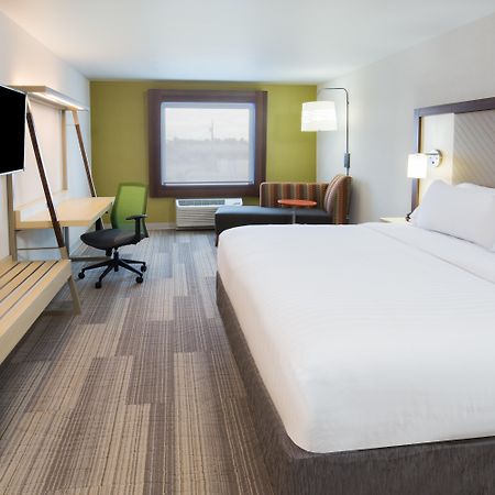 Holiday Inn Express & Suites Pahrump By Ihg Exterior foto