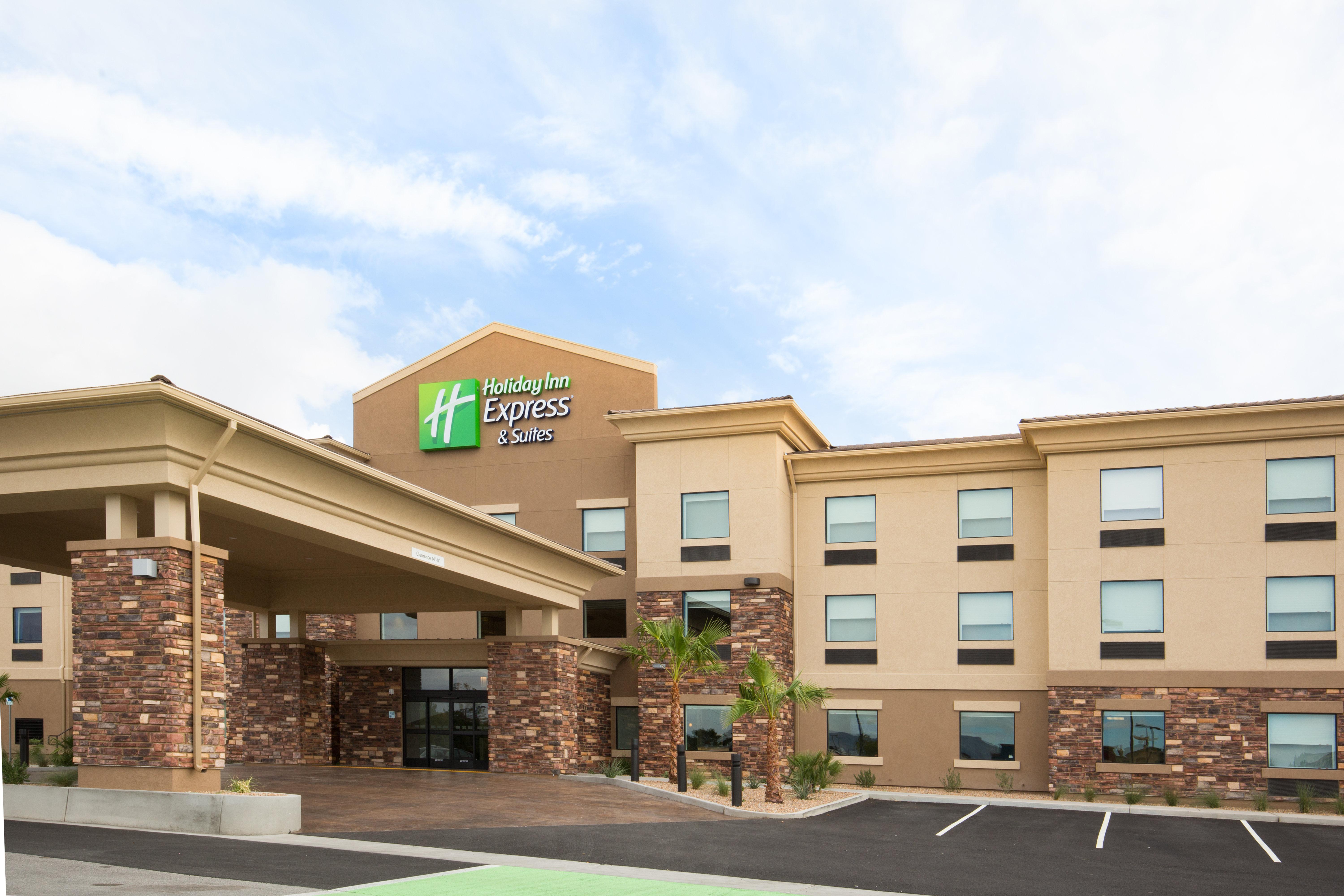 Holiday Inn Express & Suites Pahrump By Ihg Exterior foto
